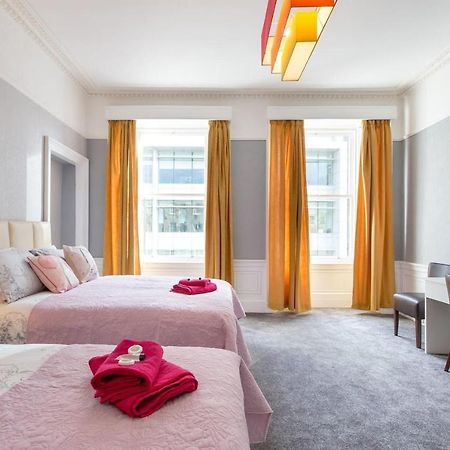 Stunning 2-Bed Apartment In Central 爱丁堡 外观 照片