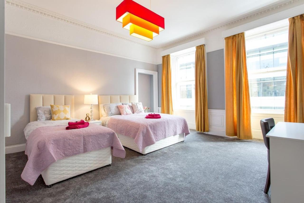 Stunning 2-Bed Apartment In Central 爱丁堡 外观 照片