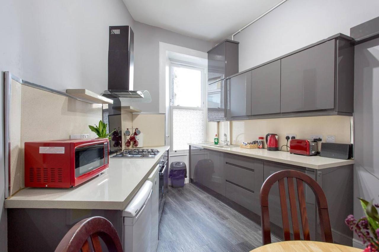 Stunning 2-Bed Apartment In Central 爱丁堡 外观 照片