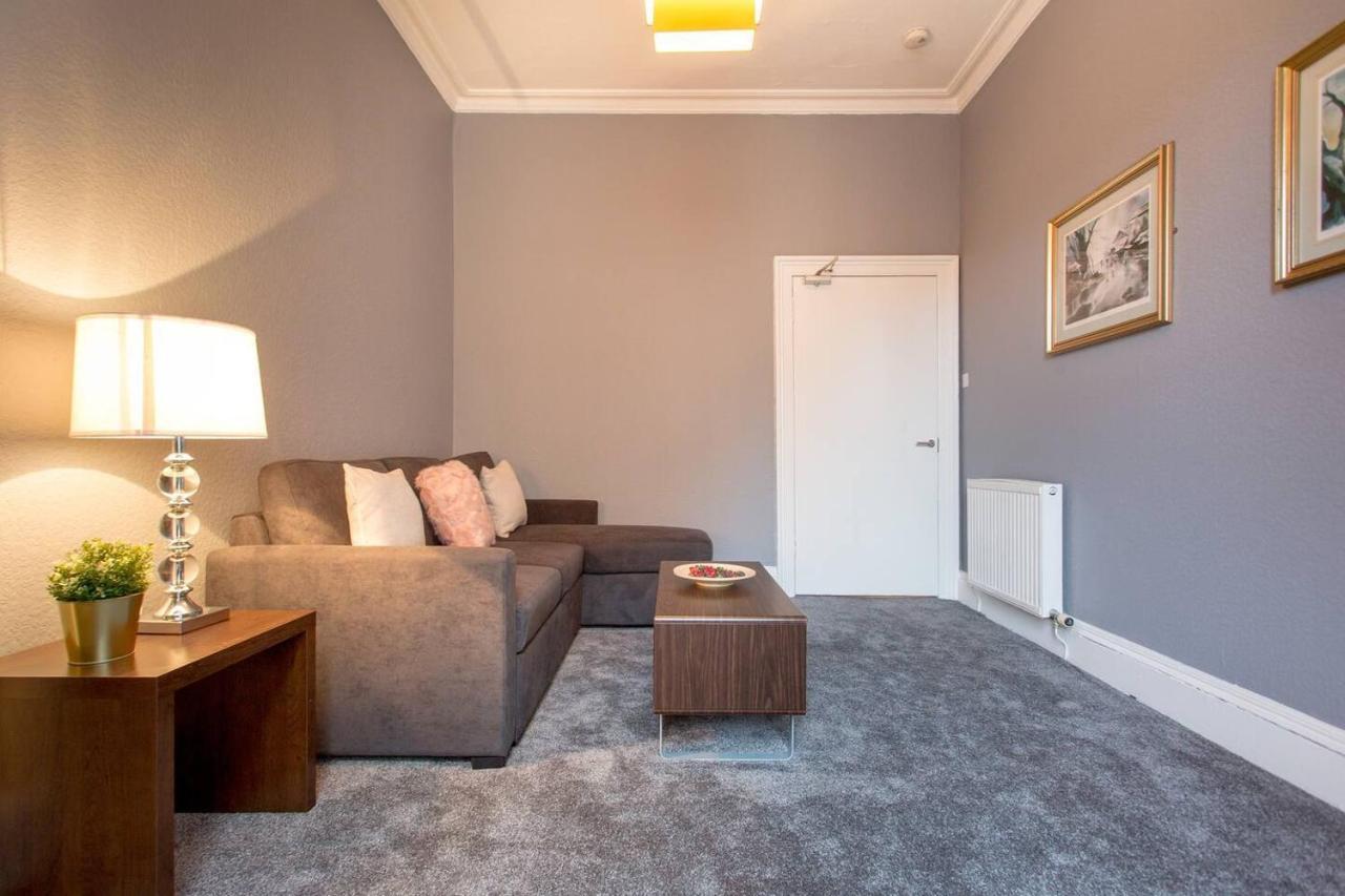 Stunning 2-Bed Apartment In Central 爱丁堡 外观 照片